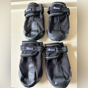 CANINE EQUIPMENT dog boots.